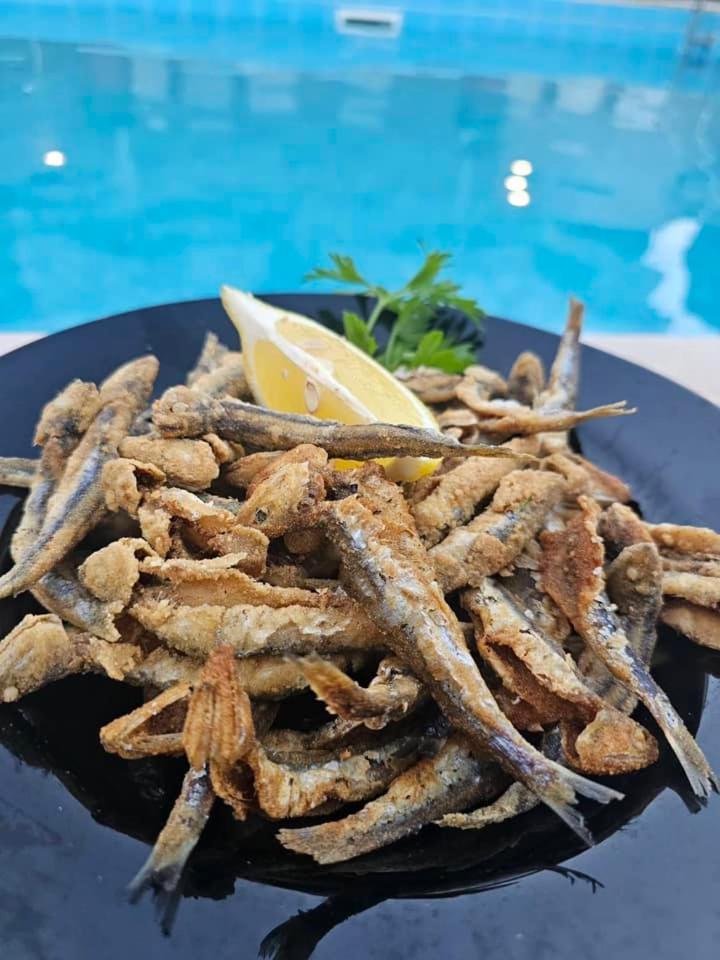 Enira Spa Hotel فيلينغراد المظهر الخارجي الصورة