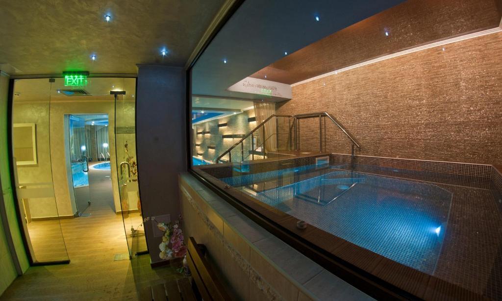 Enira Spa Hotel فيلينغراد المظهر الخارجي الصورة