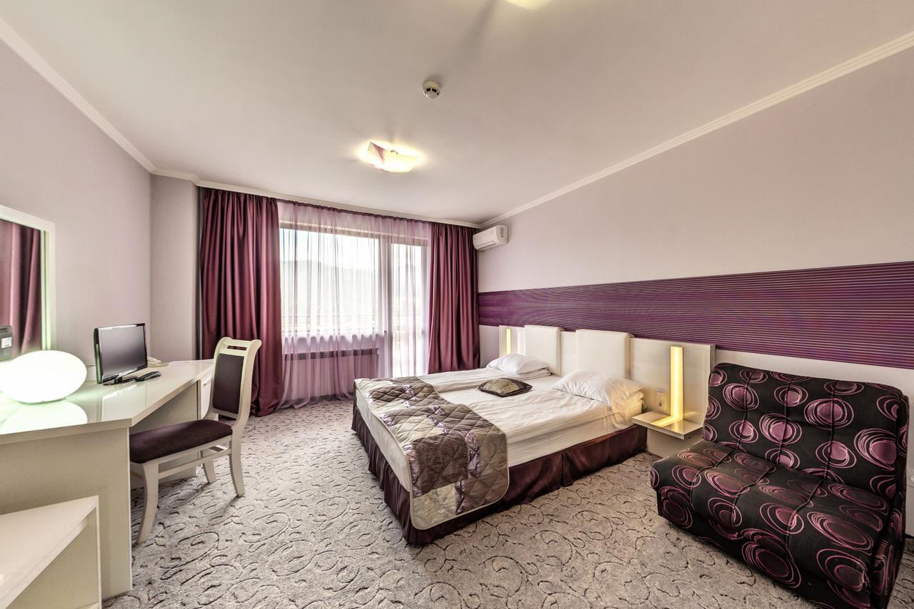 Enira Spa Hotel فيلينغراد المظهر الخارجي الصورة